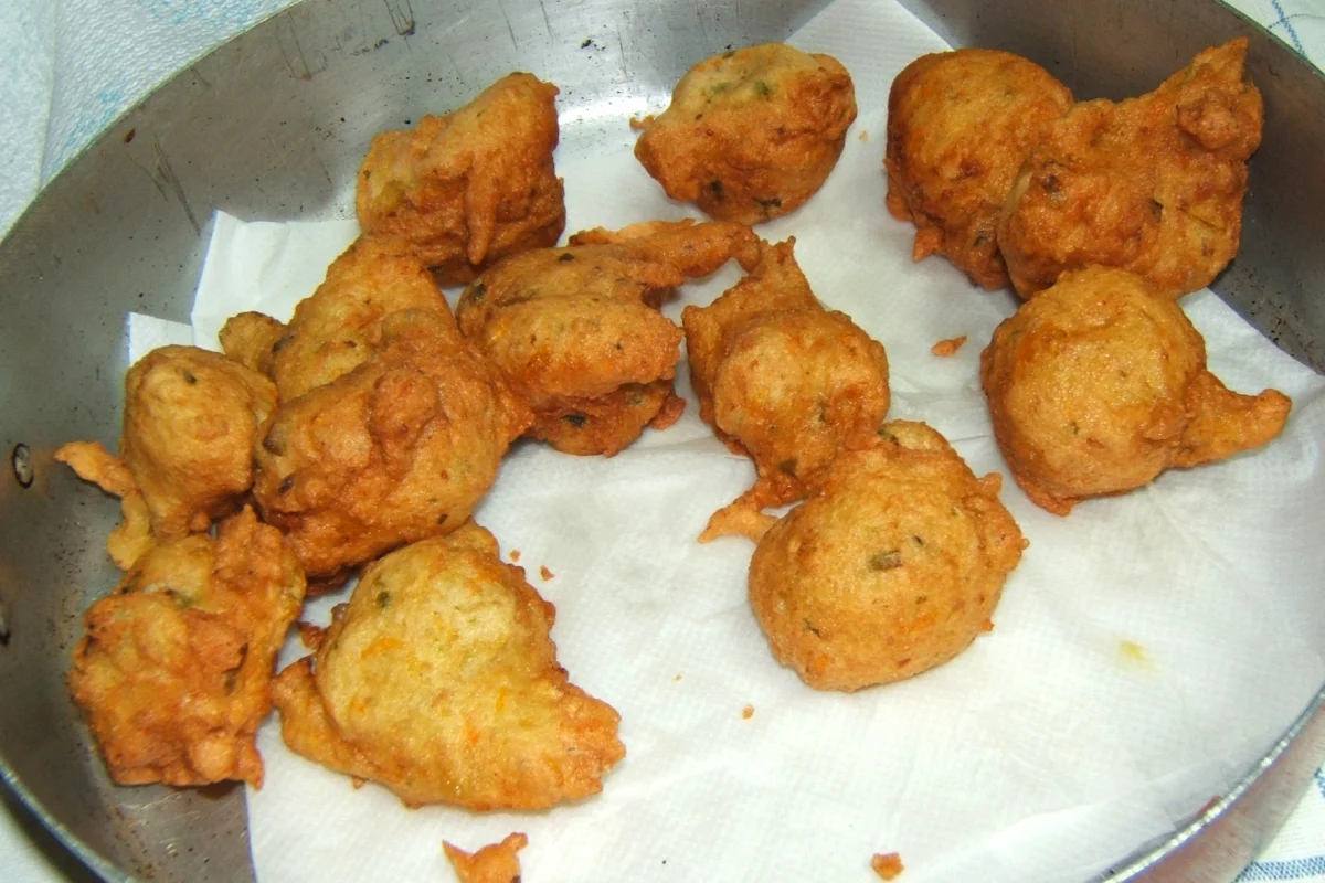 Popizze Tradizionali Baresi (Pettole Fritte)